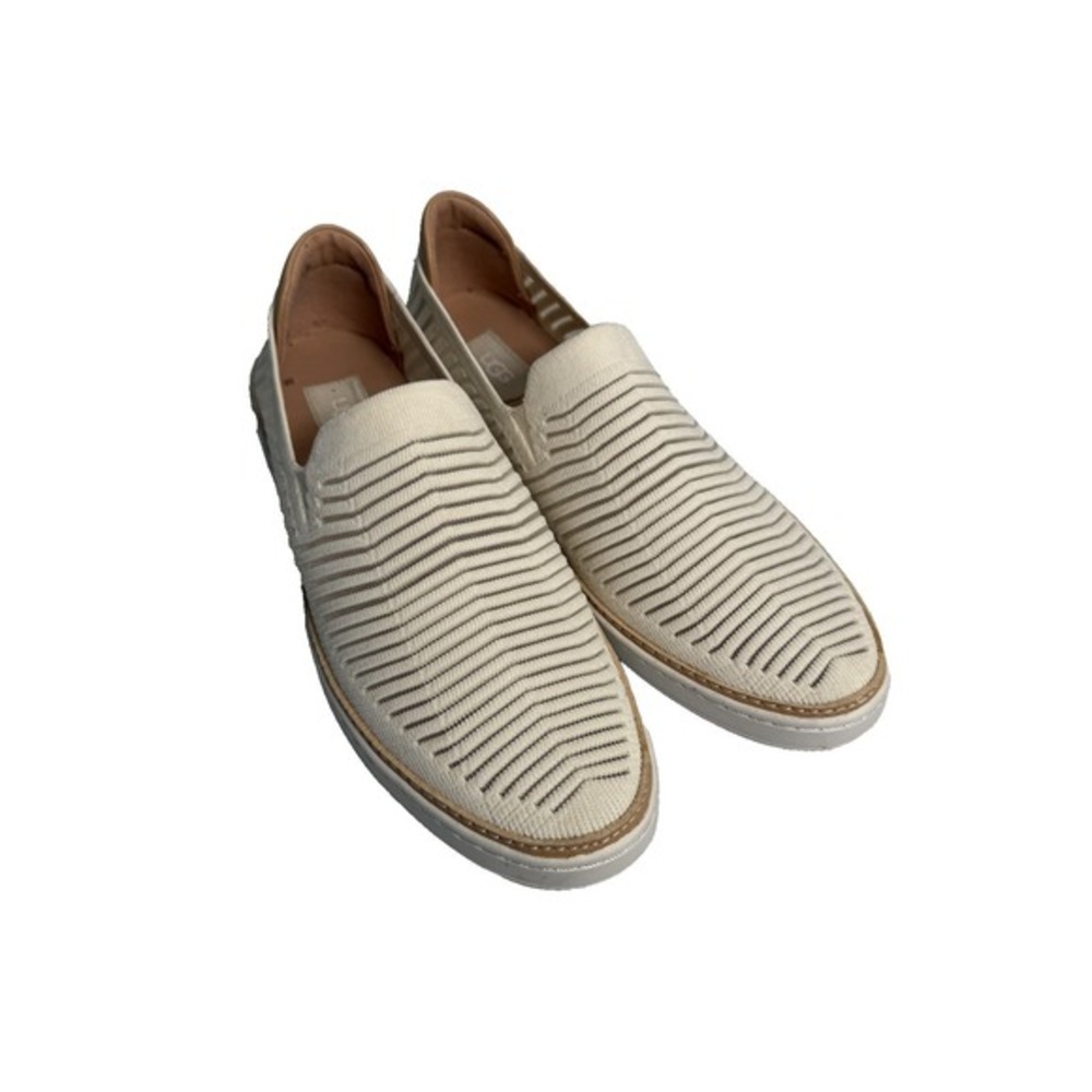 UGG‎ Sammy Chevron Slip On Sneakers Womens 9 Cream Knit Comfort Shoes Walking